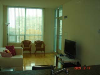 801 - 3504 Hurontario St, Mississauga, L5B1P2 | Image 3