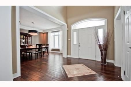 11365 Taylor Crt, Milton, L0P1B0 | Image 3