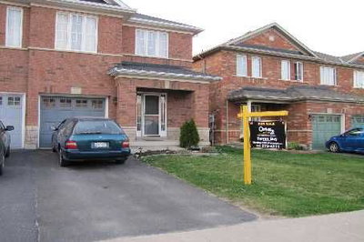 Semi-Detached House sold at 10 Ashmere Road, Brampton, Ontario, L7A1R3 - Fletcher's Meadow - MLS: W1826061