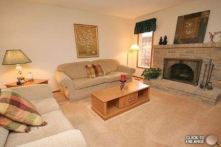 32 Dafoe Cres, Brampton, L6Y2L2 | Image 2