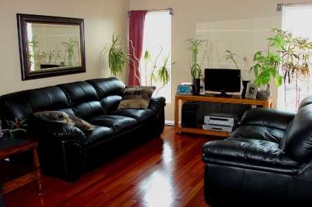 20 Hesketh Crt, Caledon, L7C1C6 | Image 3