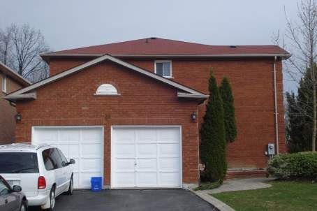 36 Woodbury Crt, Brampton, L6Y4K5 | Image 2