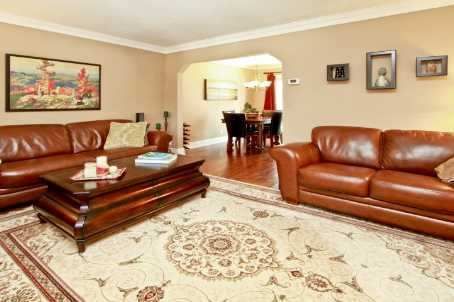 50 Wilmar Rd, Toronto, M9B3S1 | Image 3