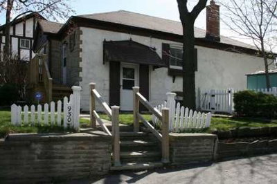 Detached House sold at 930 Scarlett Road, Toronto, Ontario, M9P2V5 - Humber Heights - MLS: W1841803