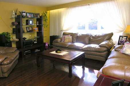 130 Carsbrooke Rd, Toronto, M9C3C8 | Image 2