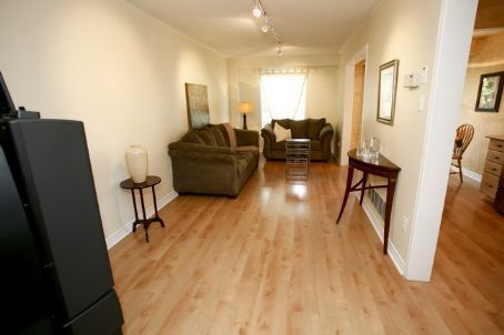 61 - 5958 Greensboro Dr, Mississauga, L5M5Z9 | Image 2