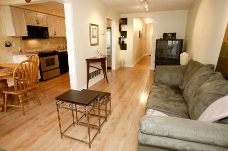 61 - 5958 Greensboro Dr, Mississauga, L5M5Z9 | Image 3