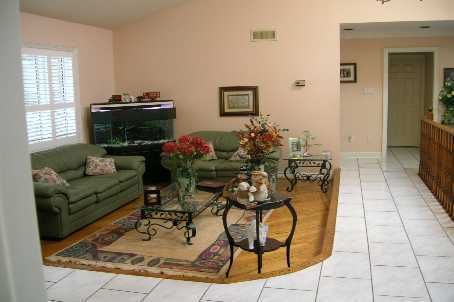 7048 King St, Caledon, L7E1V3 | Image 2