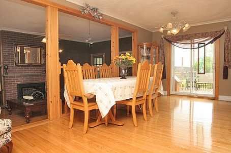 1741 Countryside Dr, Brampton, L6T3S1 | Image 3