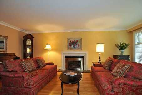 Detached House sold at 53 Abilene Drive, Toronto, Princess-Rosethorn, M9A2N1 - MLS: W1869048