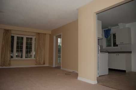 7739 Priory Cres, Mississauga, L4T3H6 | Image 3