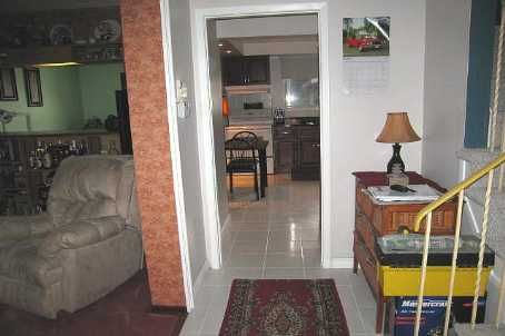 7232 Redfox Rd, Mississauga, L4T2L8 | Image 2