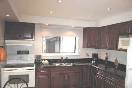 7232 Redfox Rd, Mississauga, L4T2L8 | Image 3