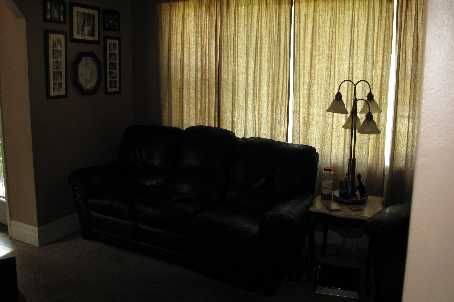 35 Enfield Ave S, Toronto, M8W1T6 | Image 3