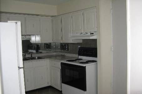 C2 - 284 Mill Rd, Toronto, M9C4W6 | Image 3