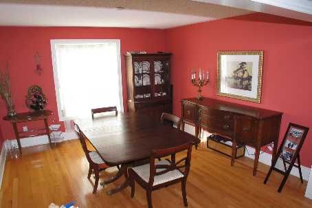 19 River Rock Cres, Brampton, L7A2Y2 | Image 3