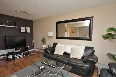156 - 5980 Whitehorn Ave, Mississauga, L5V2Y2 | Image 3