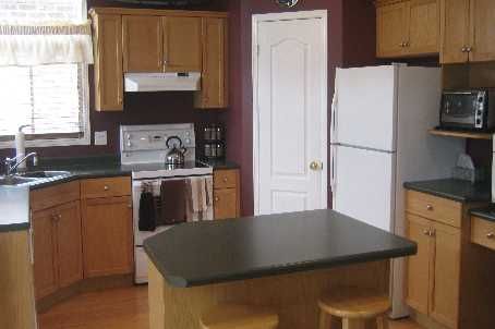 7 Rose St, Orangeville, L9W5C6 | Image 3