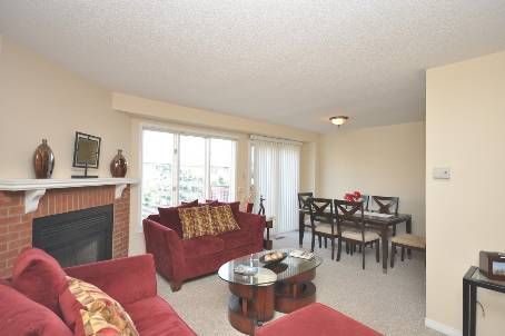 5317 Ferret Crt, Mississauga, L4Z3M4 | Image 2