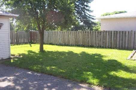 65 Moncrieff Dr, Toronto, M9V4M4 | Image 2