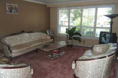 98 Willowridge Rd, Toronto, M9R3Z4 | Image 3