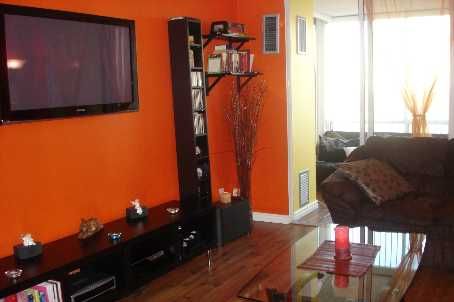 1704 - 26 Hanover Rd, Brampton, L6S4T2 | Image 2