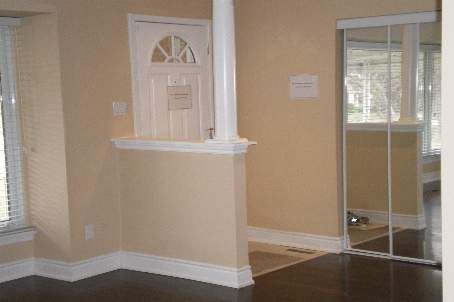 2 Glebe Cres, Brampton, L6S1G1 | Image 2