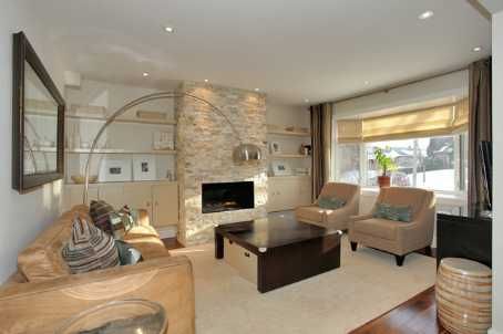 519 Regina Dr, Burlington, L7S1L7 | Image 2