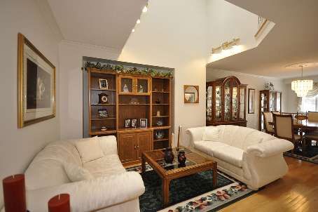 22 - 43 Hartnell Sq, Brampton, L6S5W8 | Image 3