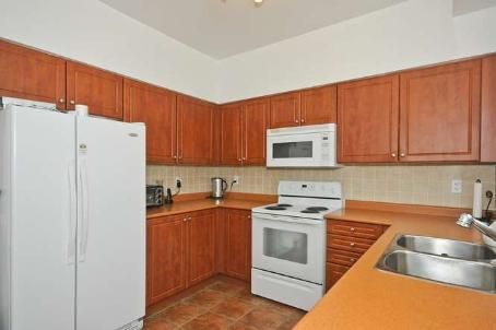 46 - 7155 Magistrate Terr, Mississauga, L5W1Y8 | Image 3