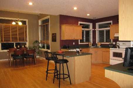 7 Rose St, Orangeville, L9W5C6 | Image 2