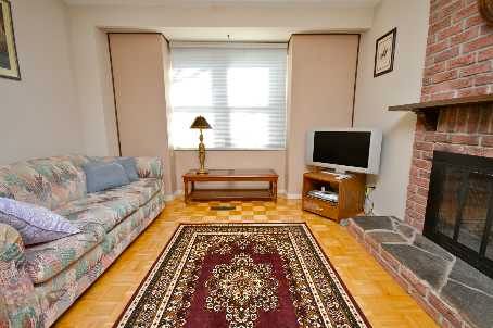 3976 Taffey Cres, Mississauga, L5L2A7 | Image 2