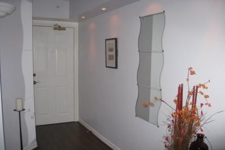 111 - 4015 Kilmer Dr, Burlington, L7M4M4 | Image 3