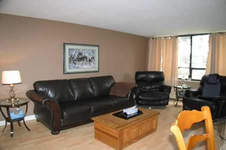 107 - 2556 Argyle Rd, Mississauga, L5B2H6 | Image 2