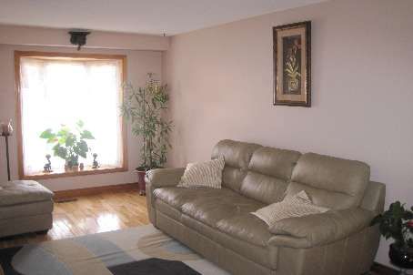 3068 Cantelon Cres, Mississauga, L5N3J8 | Image 3