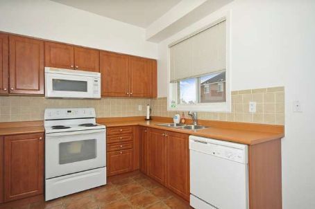 46 - 7155 Magistrate Terr, Mississauga, L5W1Y8 | Image 2