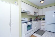 129 Richwood Cres, Brampton, L6X4N3 | Image 3