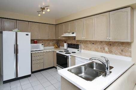 6340 Longspur Rd, Mississauga, L5N6G8 | Image 3