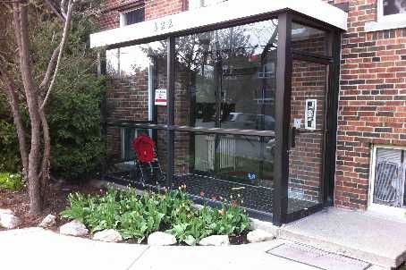 322 Lakeshore Rd W, Mississauga, L5H1G8 | Image 2