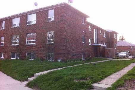 322 Lakeshore Rd W, Mississauga, L5H1G8 | Image 3