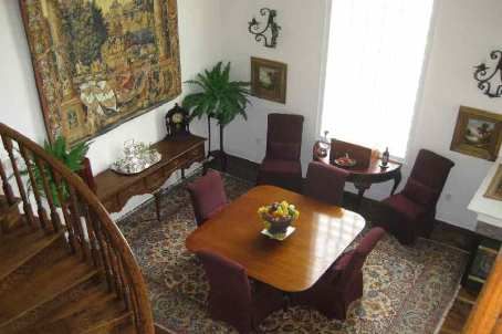 6 Golfway Crt, Caledon, L7E0B3 | Image 3