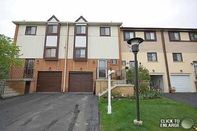 Townhouse sold at 122 Moregate Crescent, Brampton, Ontario, L6S3K9 - Central Park - MLS: W2107490