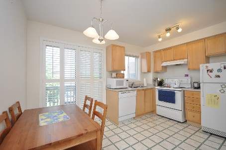 22 - 1525 South Parade Crt, Mississauga, L5M6E9 | Image 3