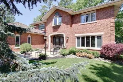 Detached House sold at 2175 Oneida Court, Mississauga, Ontario, L5C4G5 - Erindale - MLS: W2124104