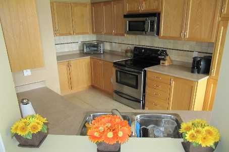 13 Summitridge Crt, Brampton, L6P2E5 | Image 2