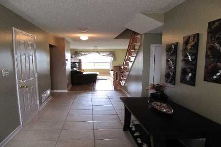 13 Summitridge Crt, Brampton, L6P2E5 | Image 3