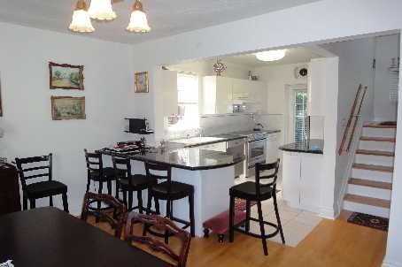 47 Berl Ave, Toronto, M8Y3C6 | Image 2