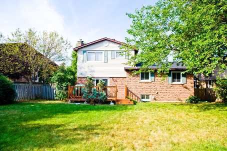 2711 Spruce Needle Crt, Mississauga, L5L1N2 | Image 2