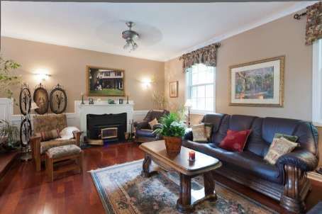 33 Gibson Lake Dr, Caledon, L7E4B3 | Image 2