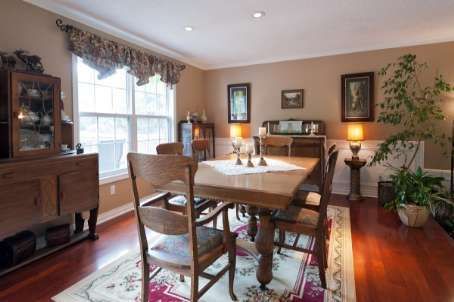 33 Gibson Lake Dr, Caledon, L7E4B3 | Image 3